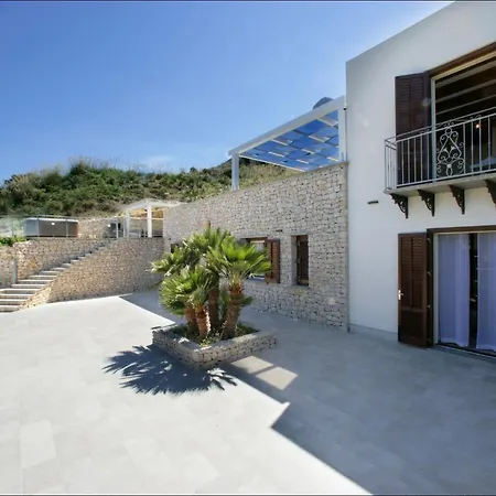 Antonia - Vasca Idromassaggio Terrazza Vista Mare San Vito lo Capo