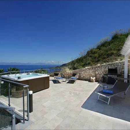 Antonia - Vasca Idromassaggio Terrazza Vista Mare Villa