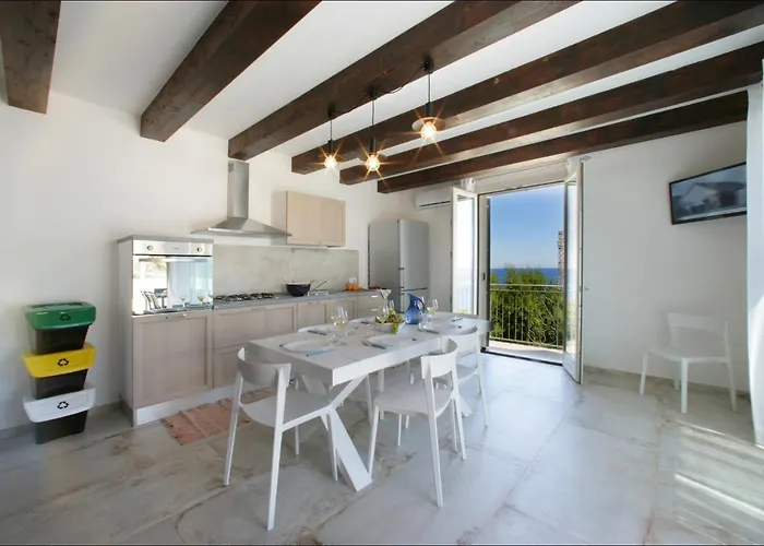 Antonia - Vasca Idromassaggio Terrazza Vista Mare Willa