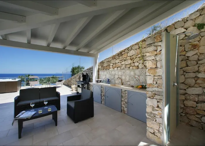 Willa Antonia - Vasca Idromassaggio Terrazza Vista Mare San Vito Lo Capo