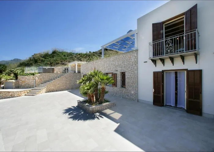 Antonia - Vasca Idromassaggio Terrazza Vista Mare San Vito Lo Capo